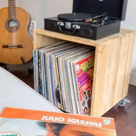 Apartment Rotterdam's Coolest *